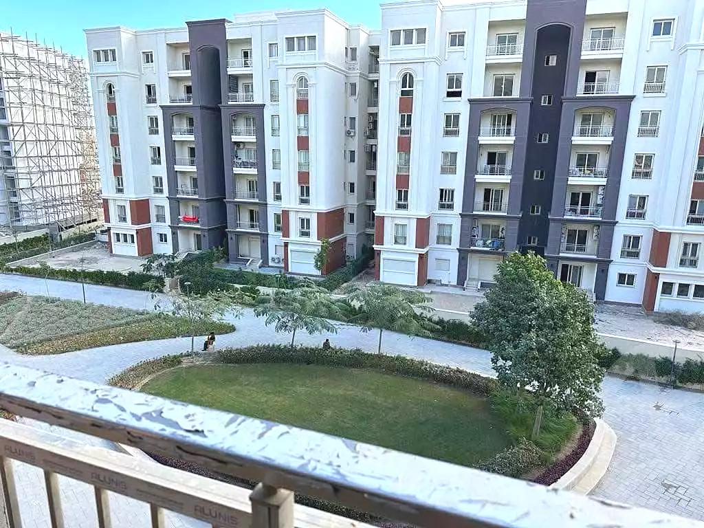 https://aqarmap.com.eg/ar/listing/6870604-for-sale-alexandria-king-maryot-compounds-alex-west