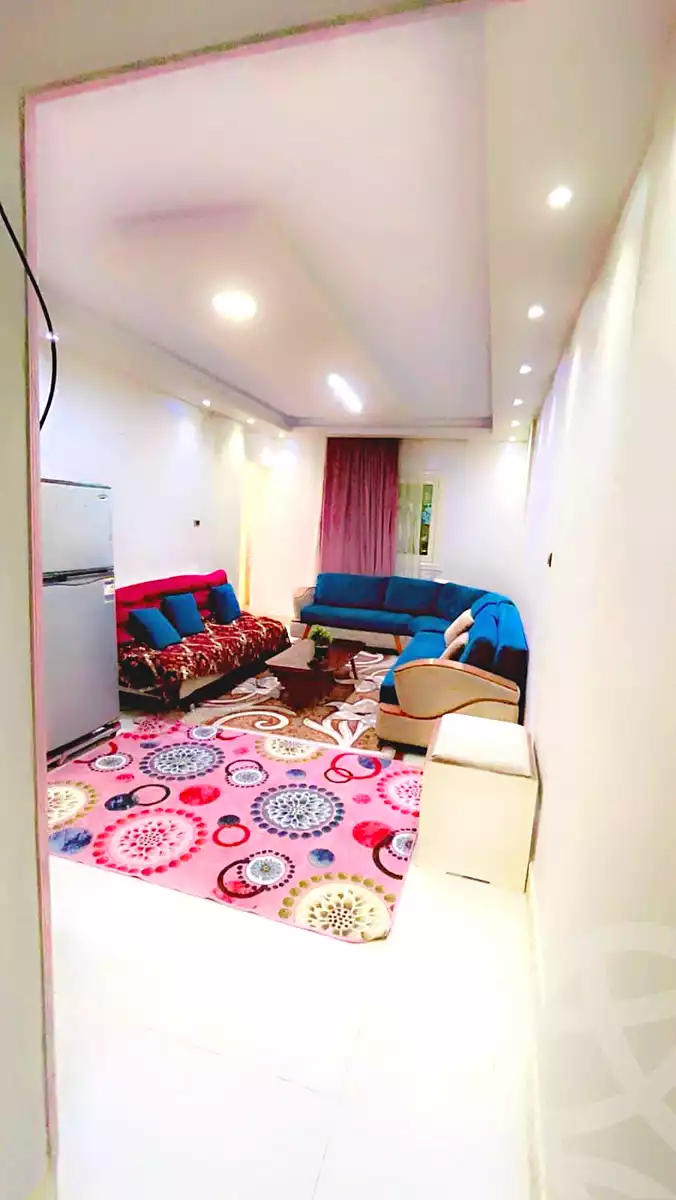 https://aqarmap.com.eg/ar/listing/6871234-for-rent-cairo-el-sheikh-zayed-city-el-hay-el-thaleth-ashaer