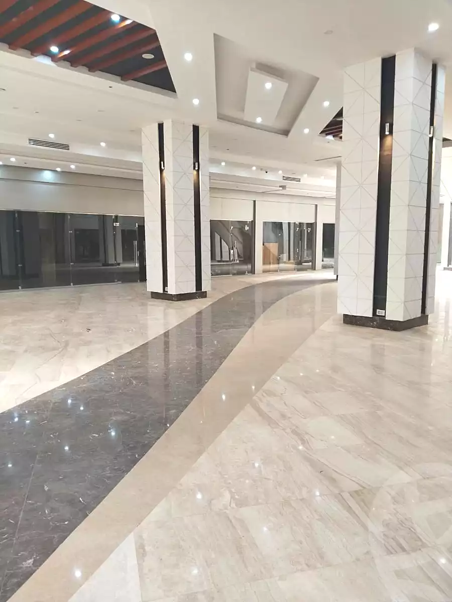 https://aqarmap.com.eg/ar/listing/6871429-for-rent-cairo-new-cairo-compounds-fifth-square