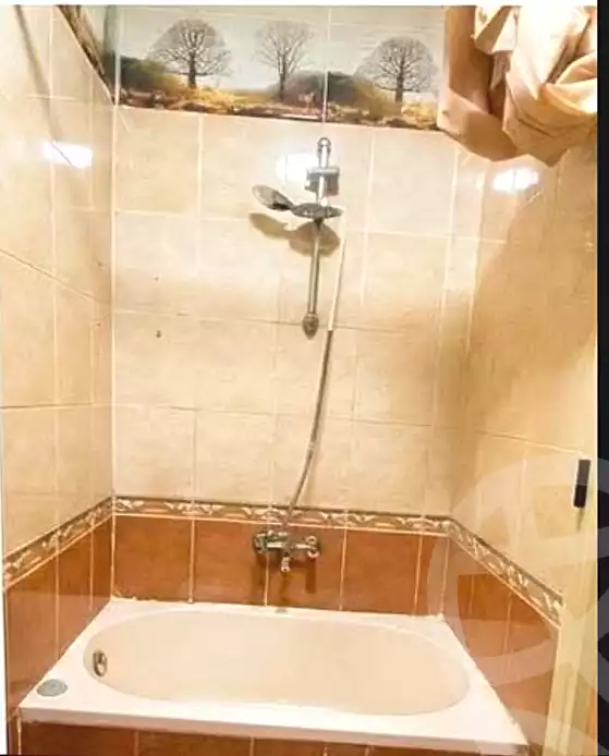 https://aqarmap.com.eg/en/listing/6872877-for-rent-alexandria-moharram-bey-el-naeem-st