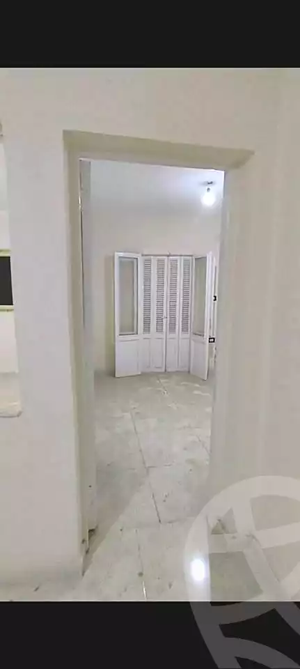 https://aqarmap.com.eg/ar/listing/6872976-for-sale-alexandria-sydy-bshr-sydy-bshr-qbly