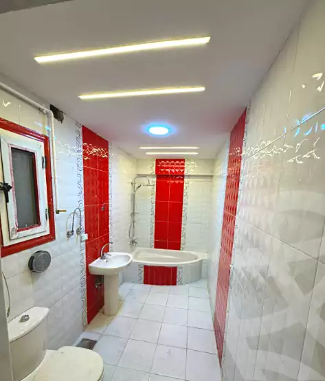 https://aqarmap.com.eg/ar/listing/6872997-for-sale-alexandria-sydy-bshr-sydy-bshr-bhry-shr-mhmwd-l-yswy