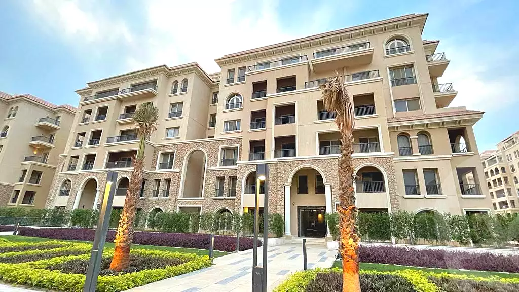 https://aqarmap.com.eg/ar/listing/6874419-for-sale-cairo-new-cairo-compounds-ninety-avenue