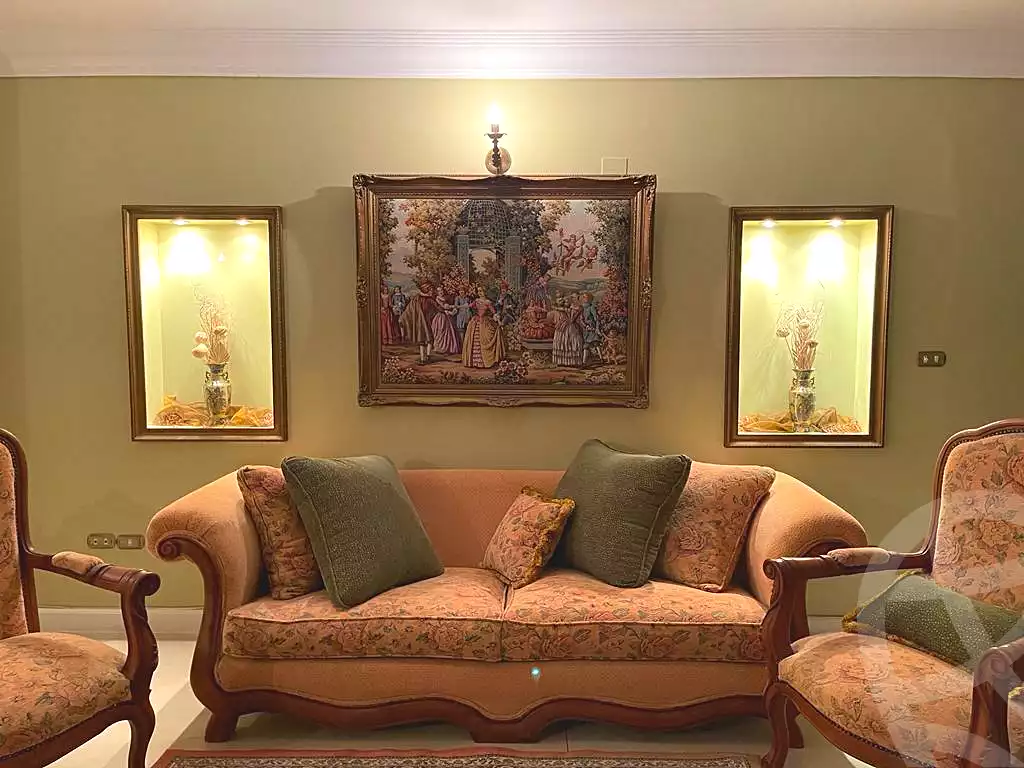 https://aqarmap.com.eg/ar/listing/6874579-for-sale-cairo-6th-of-october-el-ahyaa-neighborhood-2nd-divided-from-al-kafrawei-st