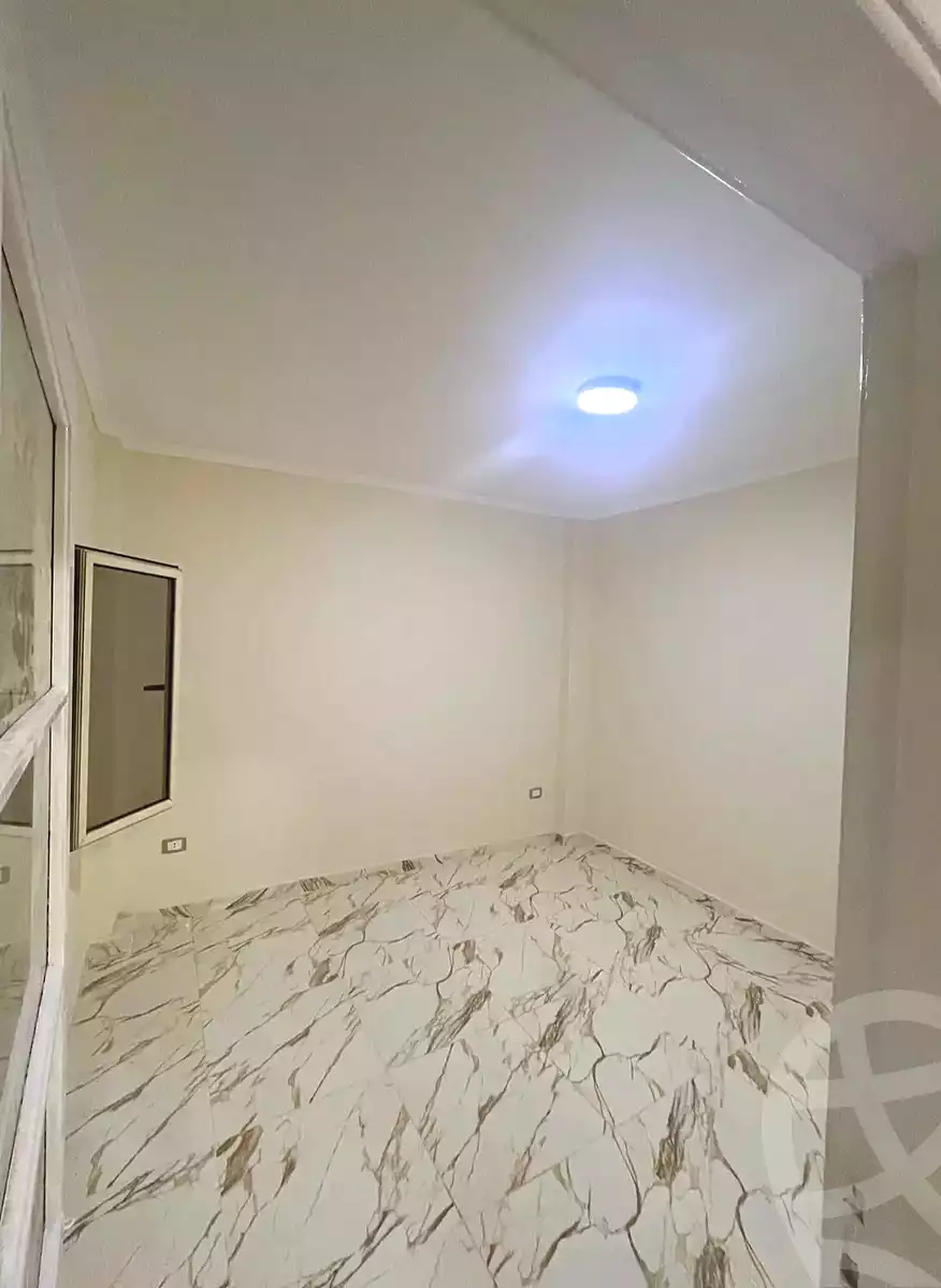 https://aqarmap.com.eg/ar/listing/6874521-for-sale-alexandria-sydy-bshr-sydy-bshr-bhry-shr-mhmwd-l-yswy