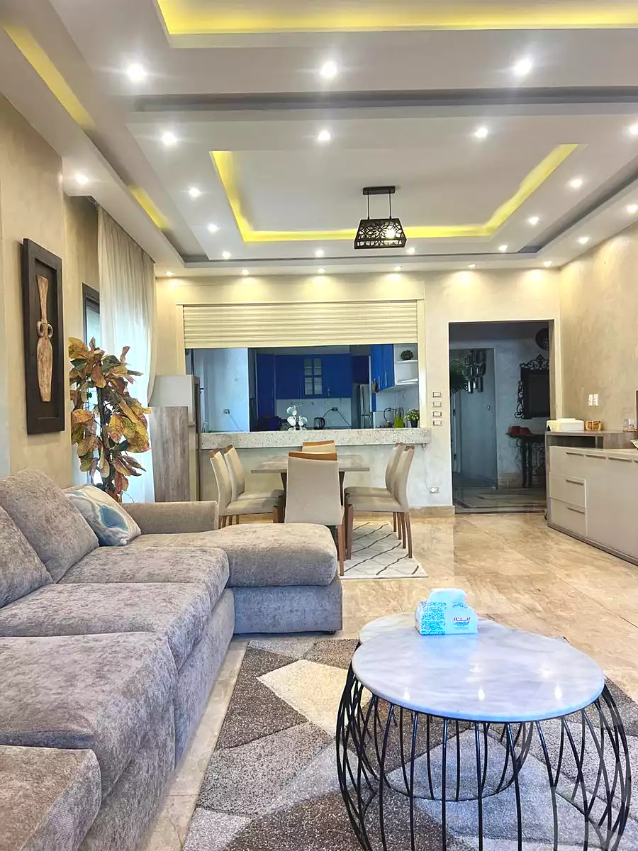 https://aqarmap.com.eg/ar/listing/6874786-for-rent-cairo-el-sheikh-zayed-city-compounds-kmbwnd-wn-16-swdyk