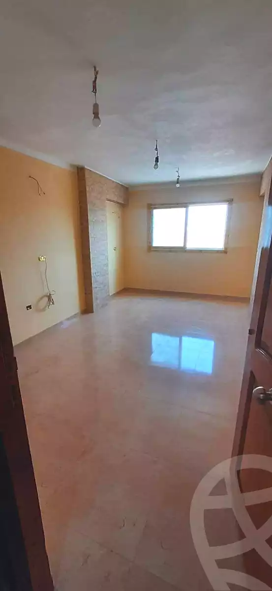 https://aqarmap.com.eg/ar/listing/6875189-for-sale-cairo-ain-shams-jsr-lswys