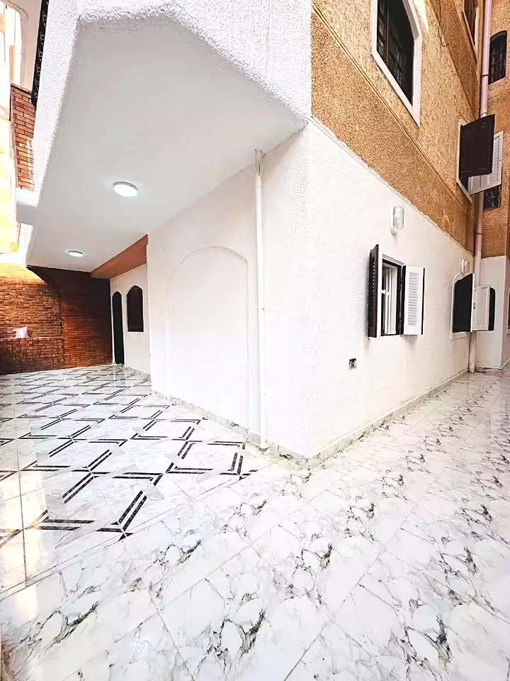 https://aqarmap.com.eg/en/listing/6875231-for-sale-alexandria-al-agamy-shataa-el-nakheel