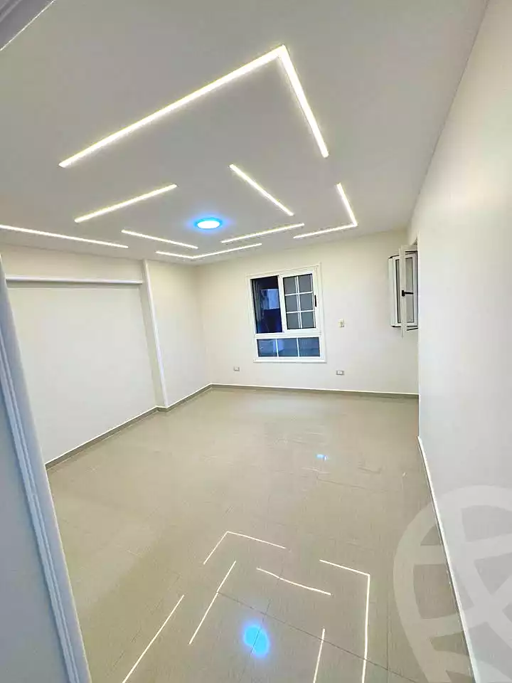 https://aqarmap.com.eg/ar/listing/6875392-for-sale-alexandria-sydy-bshr-sydy-bshr-bhry-gamal-abd-el-nasir-st