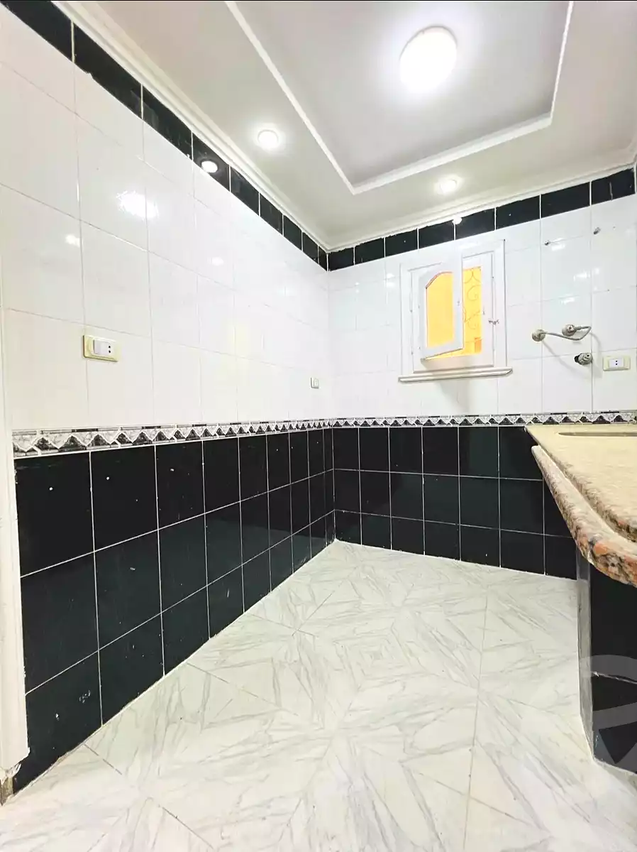 https://aqarmap.com.eg/ar/listing/6875762-for-sale-alexandria-al-agamy-shataa-el-nakheel