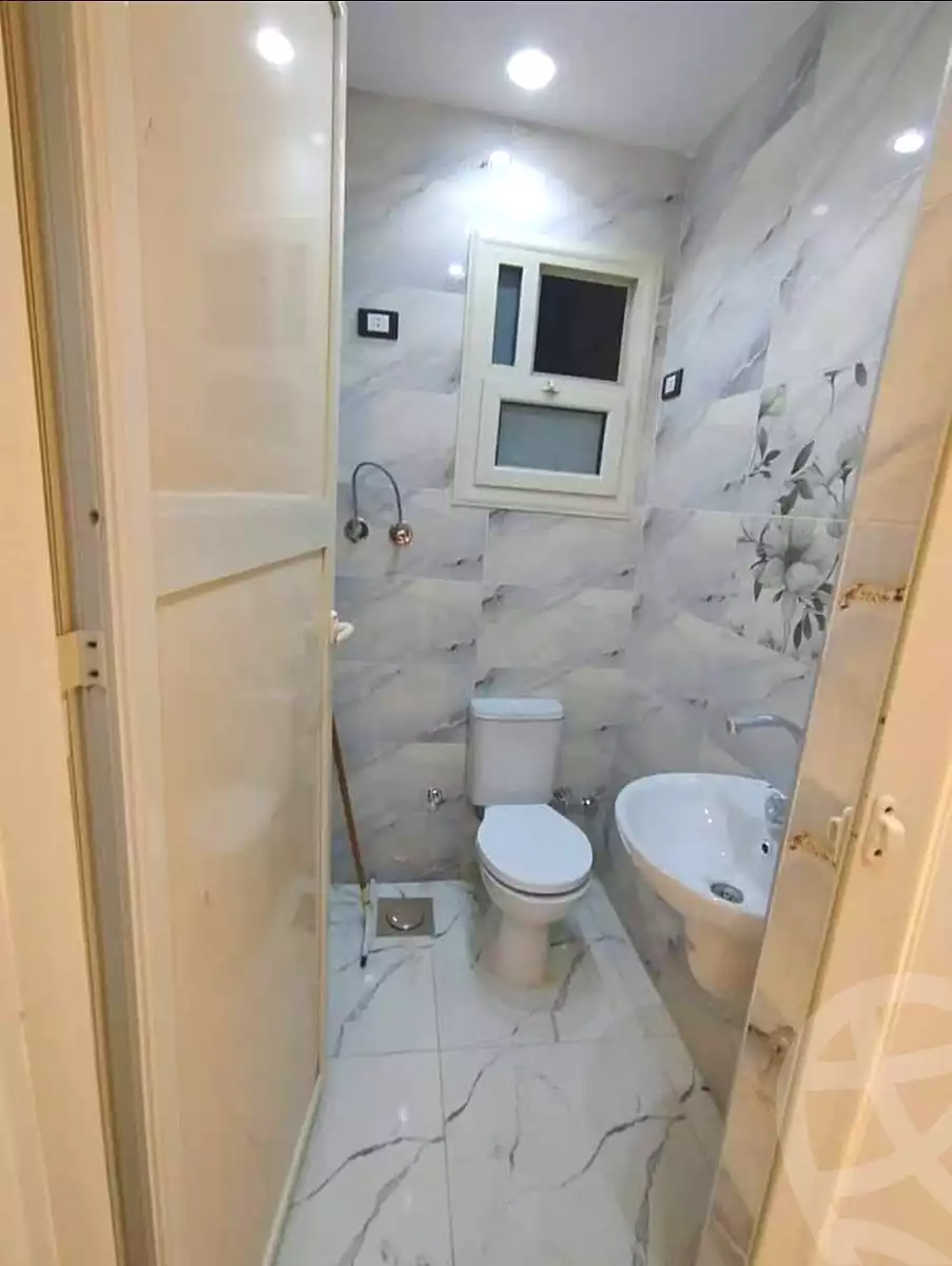 https://aqarmap.com.eg/ar/listing/6876014-for-sale-cairo-nozha-2-el-khamseen-st