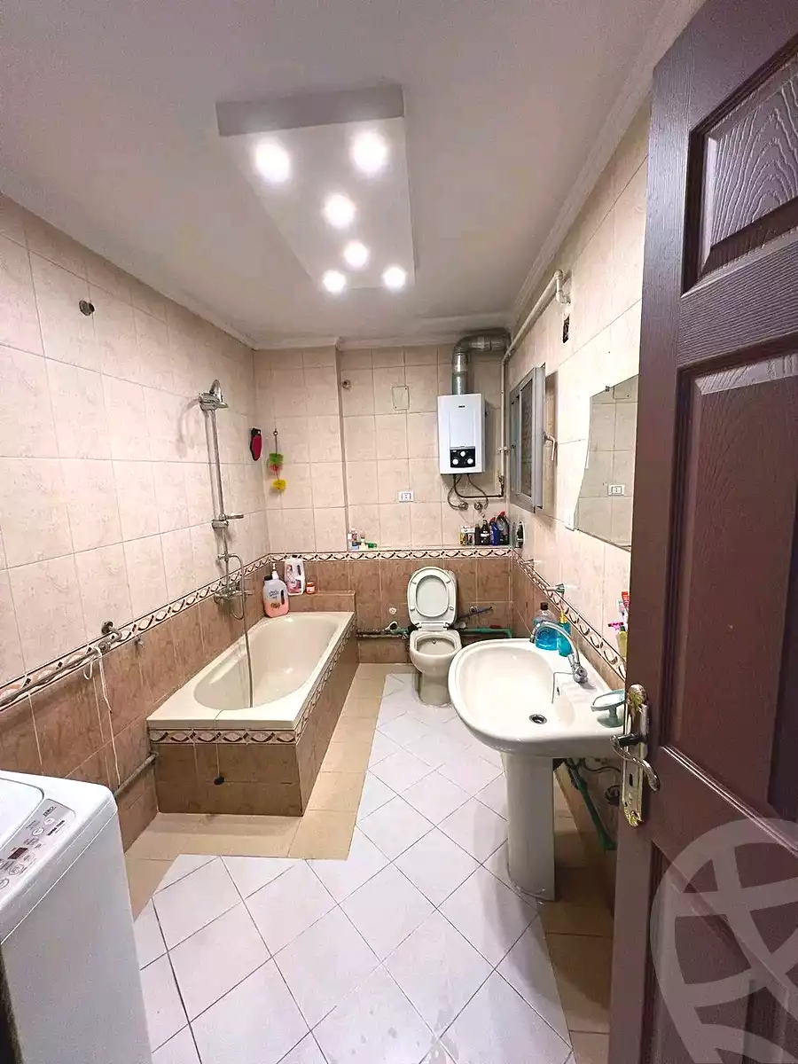 https://aqarmap.com.eg/ar/listing/6876774-for-sale-cairo-helwan-sherif-st