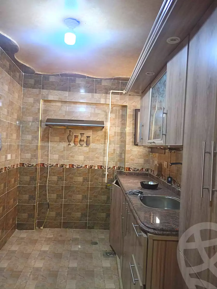 https://aqarmap.com.eg/ar/listing/6875969-for-sale-alexandria-al-agamy-el-hanouvel-al-haded-we-al-soulb-st