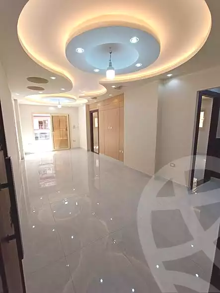 https://aqarmap.com.eg/ar/listing/6877464-for-sale-alexandria-sydy-bshr-sydy-bshr-bhry-khalil-hamada-st