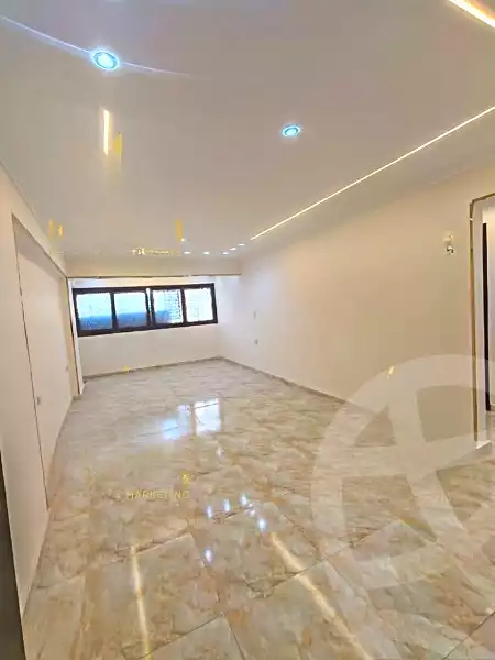 https://aqarmap.com.eg/ar/listing/6814142-for-sale-alexandria-al-agamy-lbytsh-el-hay-st