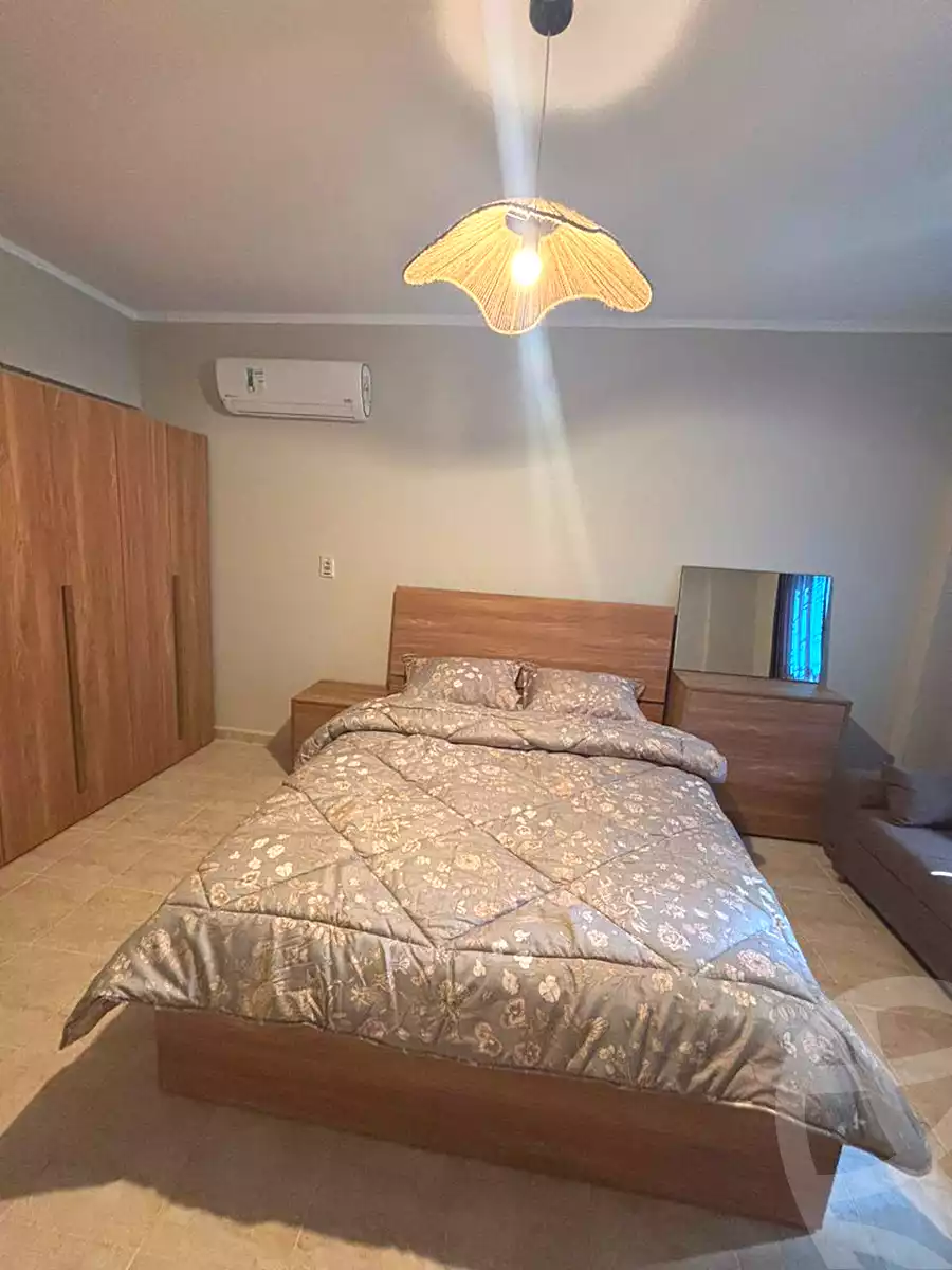 https://aqarmap.com.eg/en/listing/6877791-for-rent-cairo-new-cairo-lrhb-city-phase-8