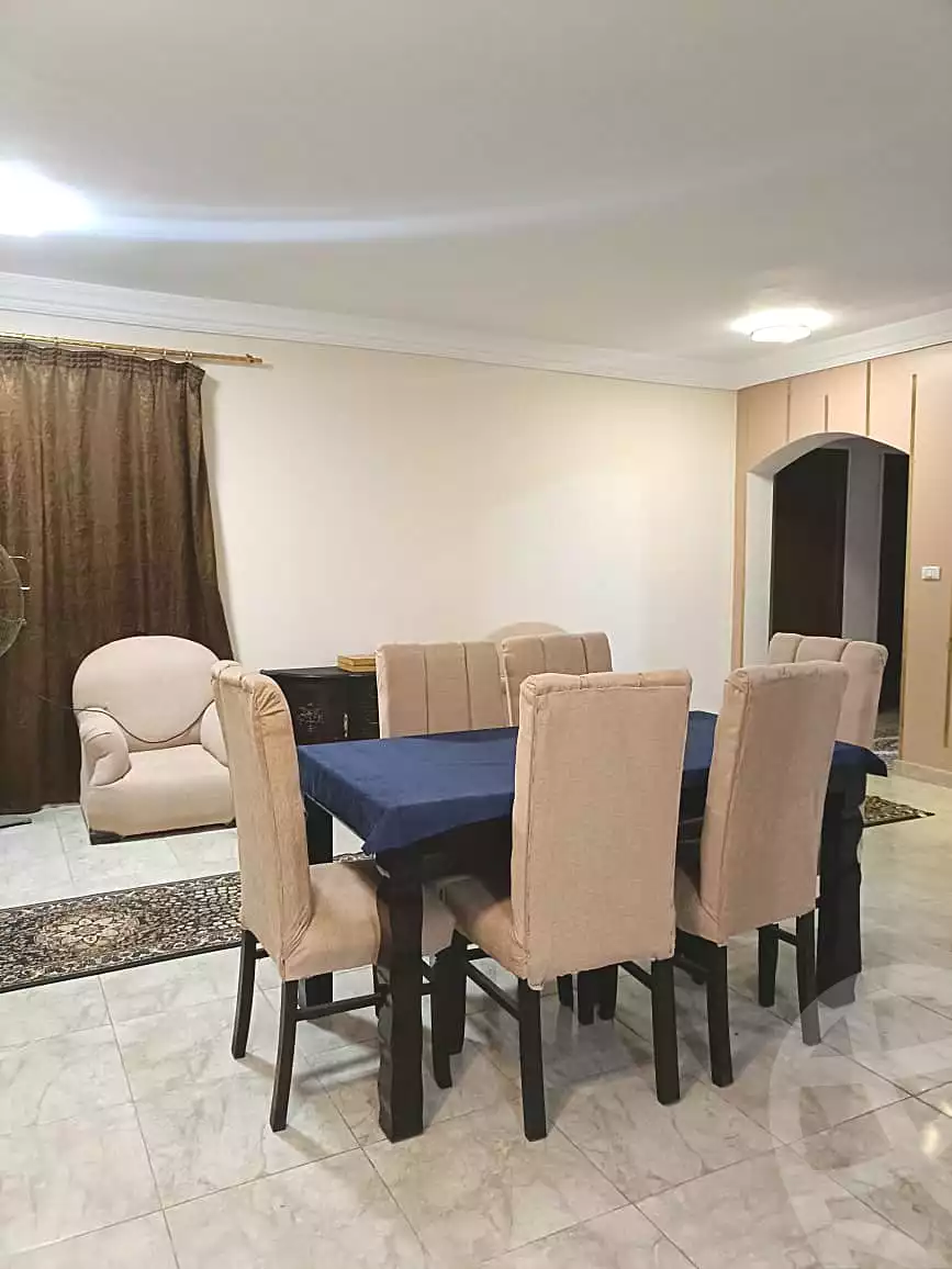 https://aqarmap.com.eg/ar/listing/6877895-for-rent-cairo-el-sheikh-zayed-city-lshykh-zyd-ljdyd-el-reef-el-oroby