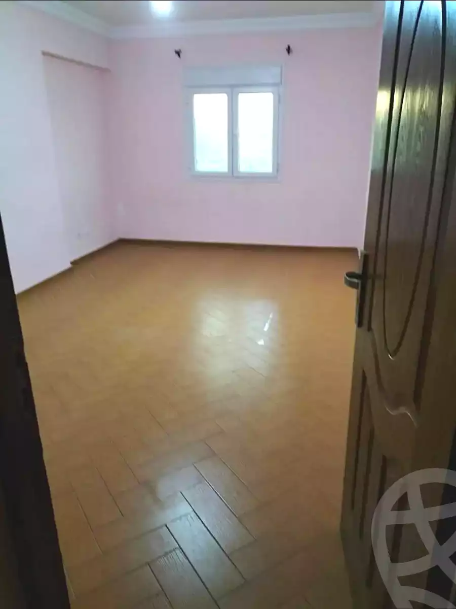 https://aqarmap.com.eg/ar/listing/6878550-for-rent-alexandria-camp-cesar
