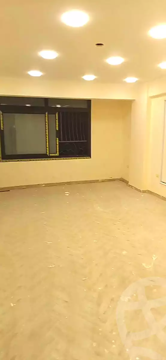 https://aqarmap.com.eg/ar/listing/6878760-for-sale-alexandria-al-agamy-el-hanouvel