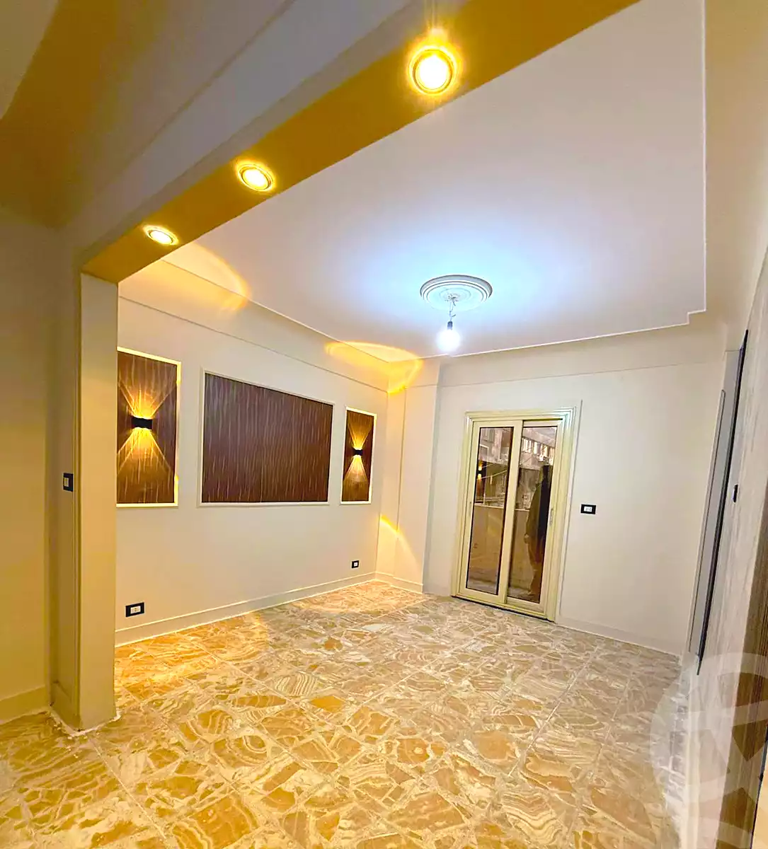 https://aqarmap.com.eg/en/listing/6878880-for-sale-alexandria-el-saraya-el-geish-rd