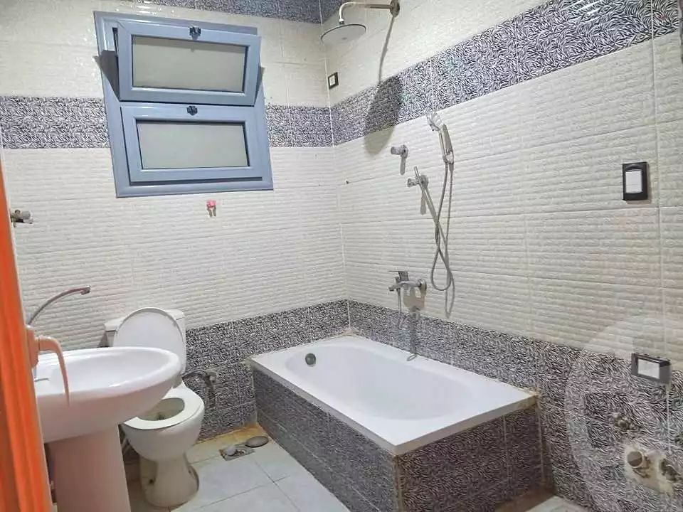 https://aqarmap.com.eg/ar/listing/6876559-for-sale-cairo-elnozha-Streettt-27