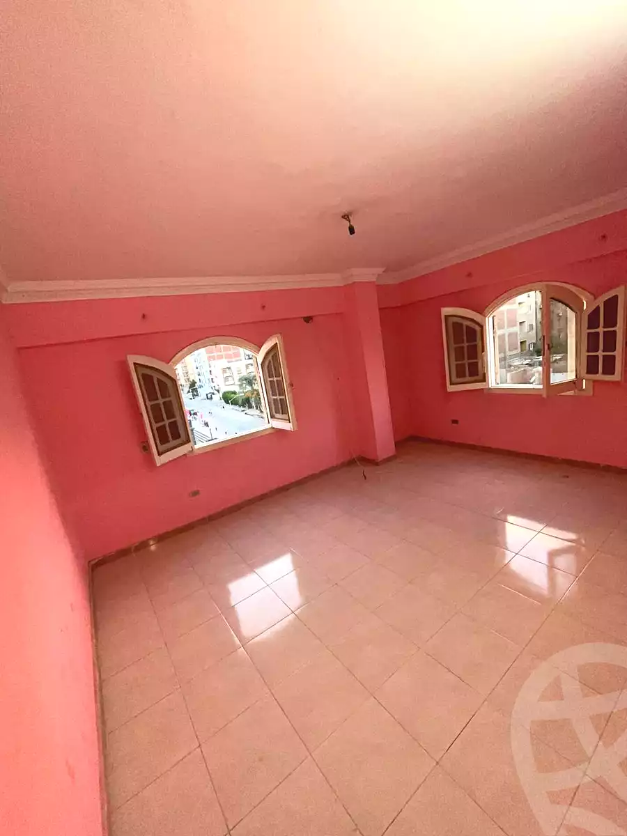 https://aqarmap.com.eg/ar/listing/6879806-for-rent-cairo-6th-of-october-el-ahyaa-neighborhood-3rd-al-hay-al-thalith-st