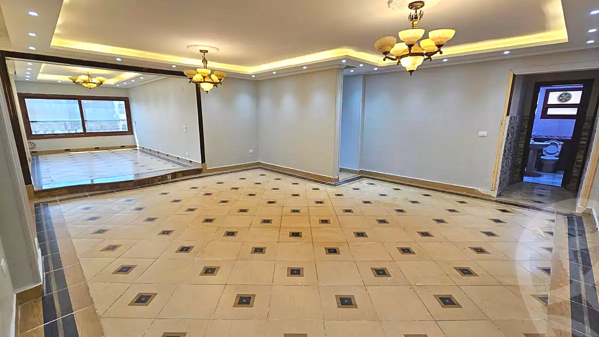 https://aqarmap.com.eg/ar/listing/6880533-for-sale-cairo-helwan-ahmed-enci-st