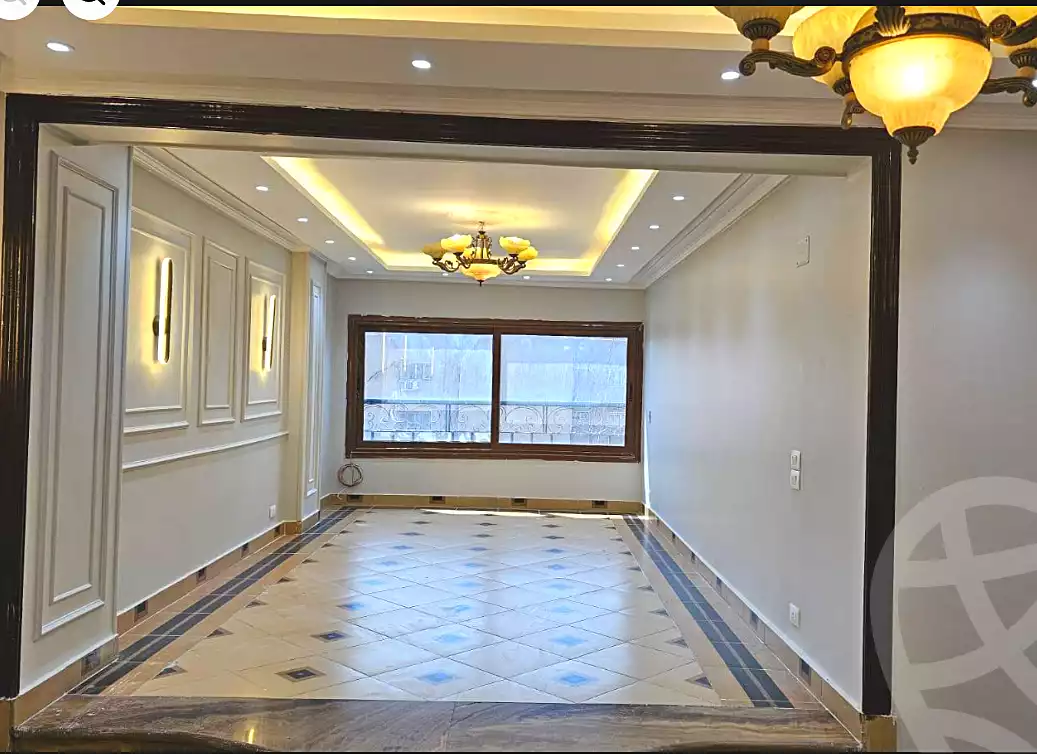https://aqarmap.com.eg/ar/listing/6880769-for-sale-cairo-helwan-ahmed-enci-st