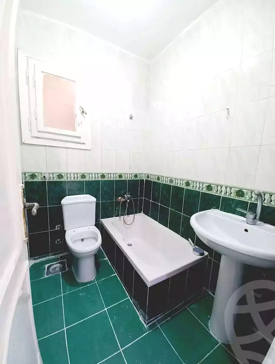 https://aqarmap.com.eg/ar/listing/6880818-for-sale-alexandria-al-agamy-shataa-el-nakheel