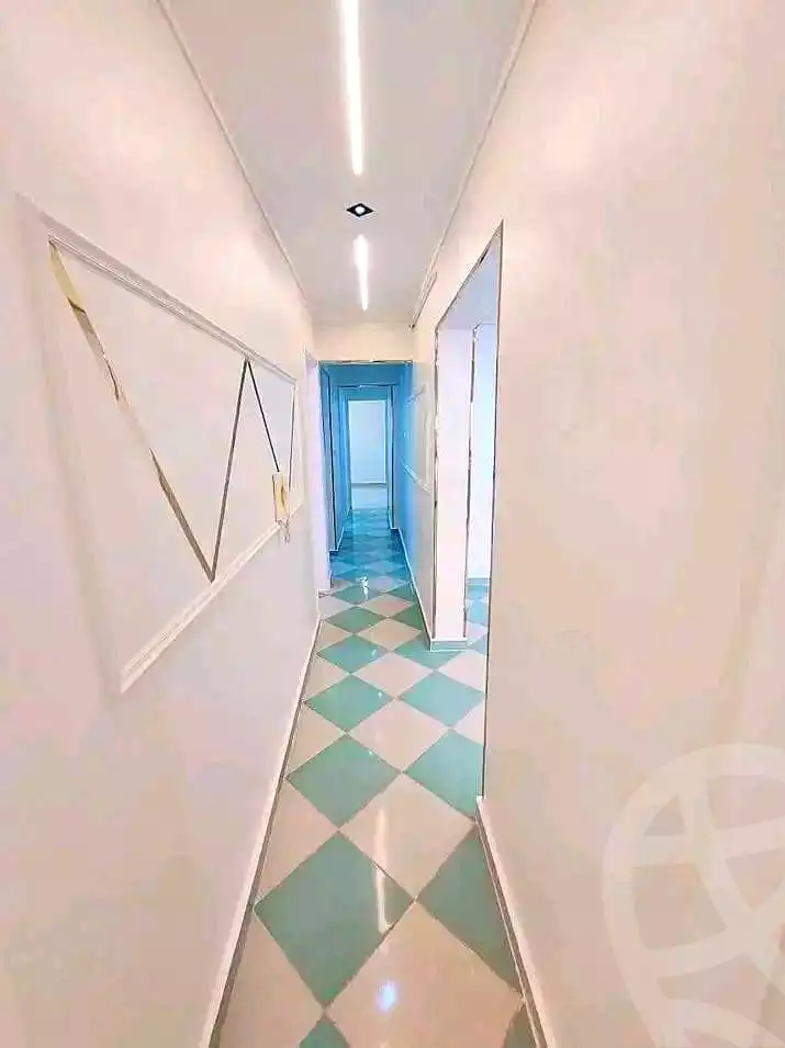 https://aqarmap.com.eg/en/listing/6880945-for-sale-alexandria-sydy-bshr-sydy-bshr-bhry-shr-khld-bn-lwlyd