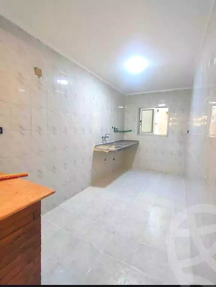 https://aqarmap.com.eg/ar/listing/6881296-for-sale-alexandria-al-agamy-shataa-el-nakheel-street-4
