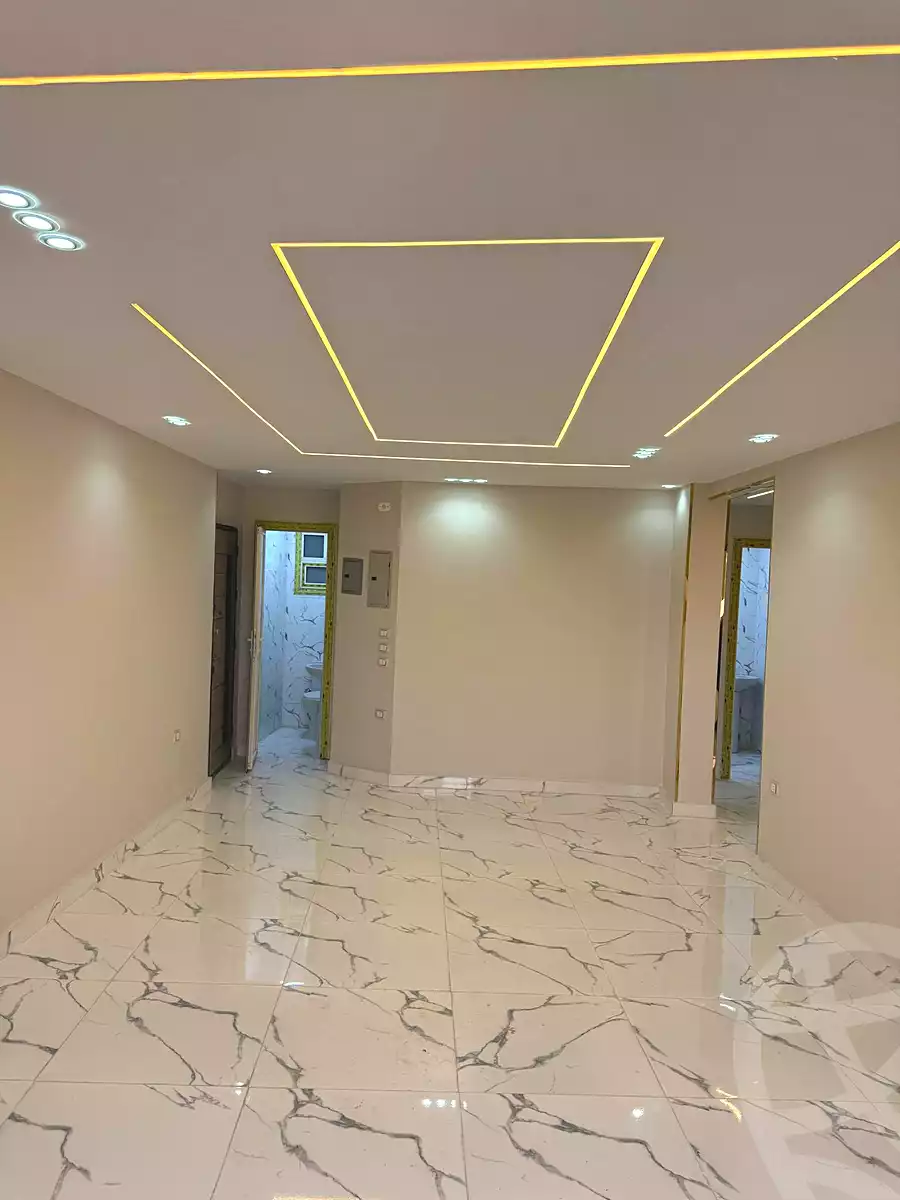 https://aqarmap.com.eg/ar/listing/6881448-for-sale-cairo-el-haram-el-lebeny-soltan-khattab-st