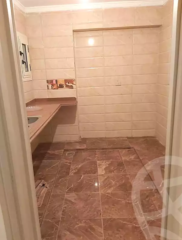 https://aqarmap.com.eg/en/listing/6881629-for-rent-alexandria-zezenia