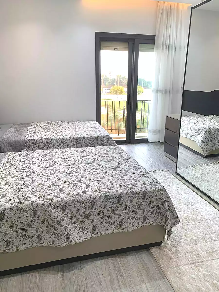 https://aqarmap.com.eg/ar/listing/6882641-for-rent-cairo-new-cairo-compounds-eastown-eastown-parks