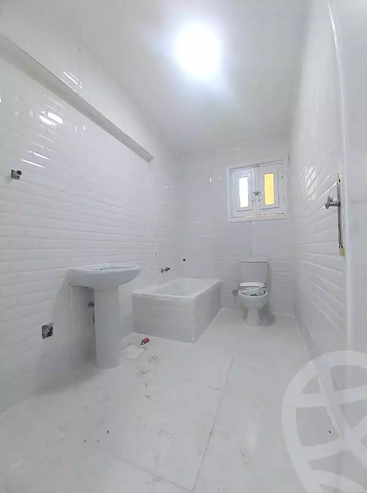 https://aqarmap.com.eg/en/listing/6882935-for-sale-alexandria-al-agamy-shataa-el-nakheel