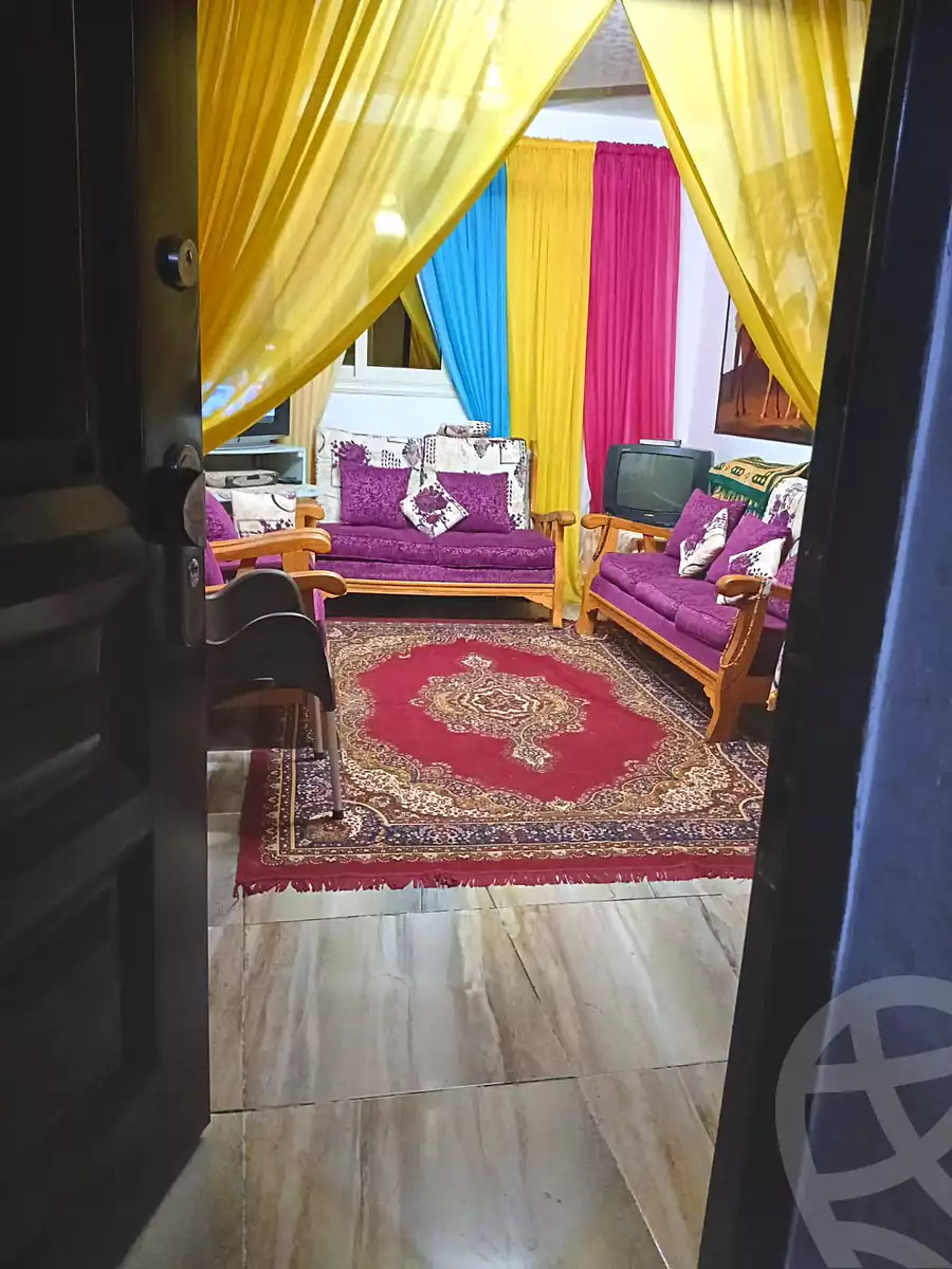 https://aqarmap.com.eg/ar/listing/6883641-for-sale-cairo-ain-shams-ain-shams-el-sharkia-el-zahraa-st
