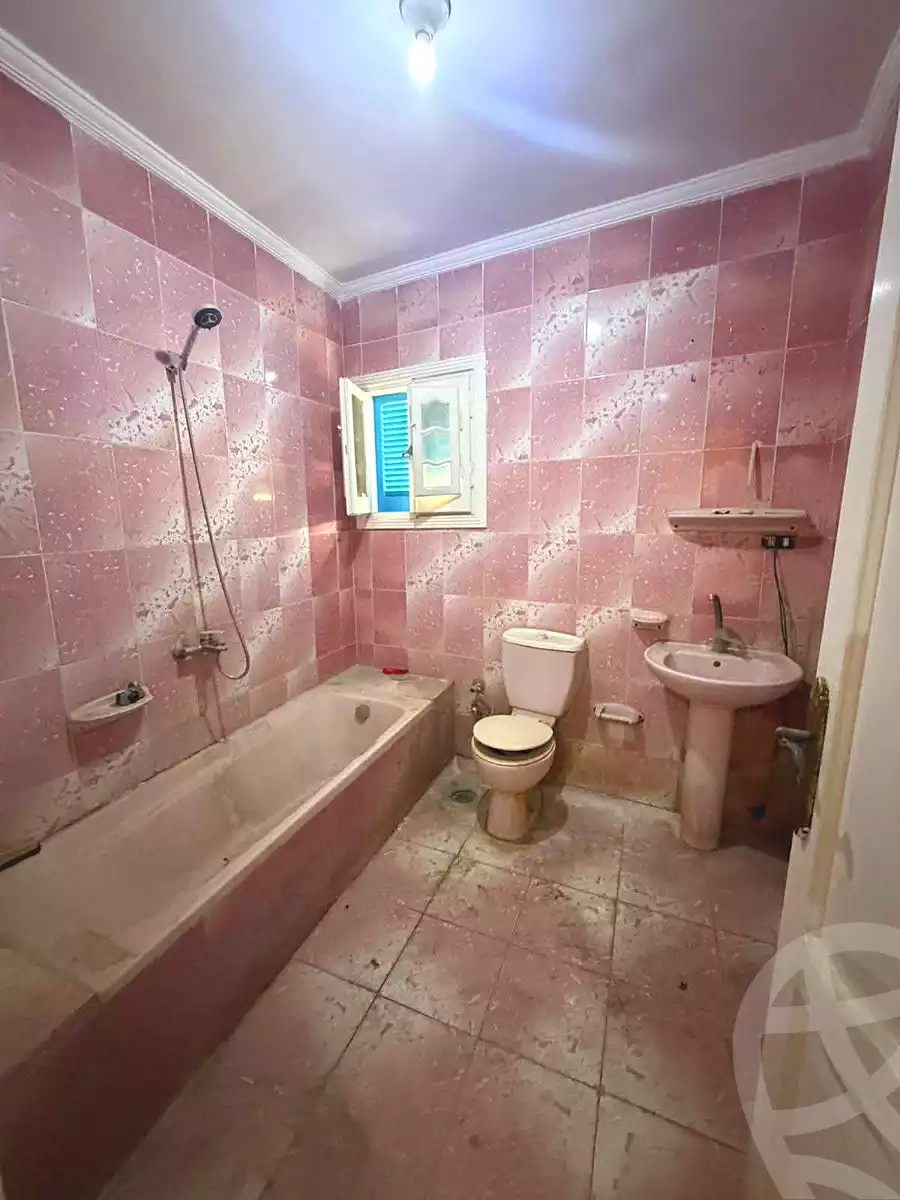 https://aqarmap.com.eg/en/listing/6883872-for-rent-alexandria-al-agamy-lbytsh