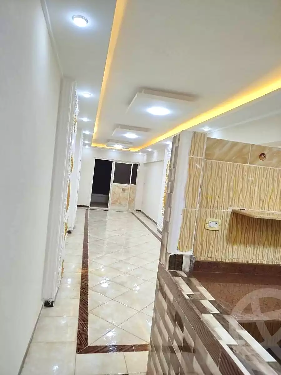 https://aqarmap.com.eg/ar/listing/6883878-for-rent-alexandria-al-agamy-bw-ywsf