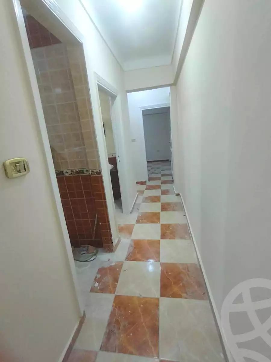https://aqarmap.com.eg/ar/listing/6883890-for-sale-alexandria-al-agamy-el-hanouvel-el-kholafaa-el-rashdeen-st
