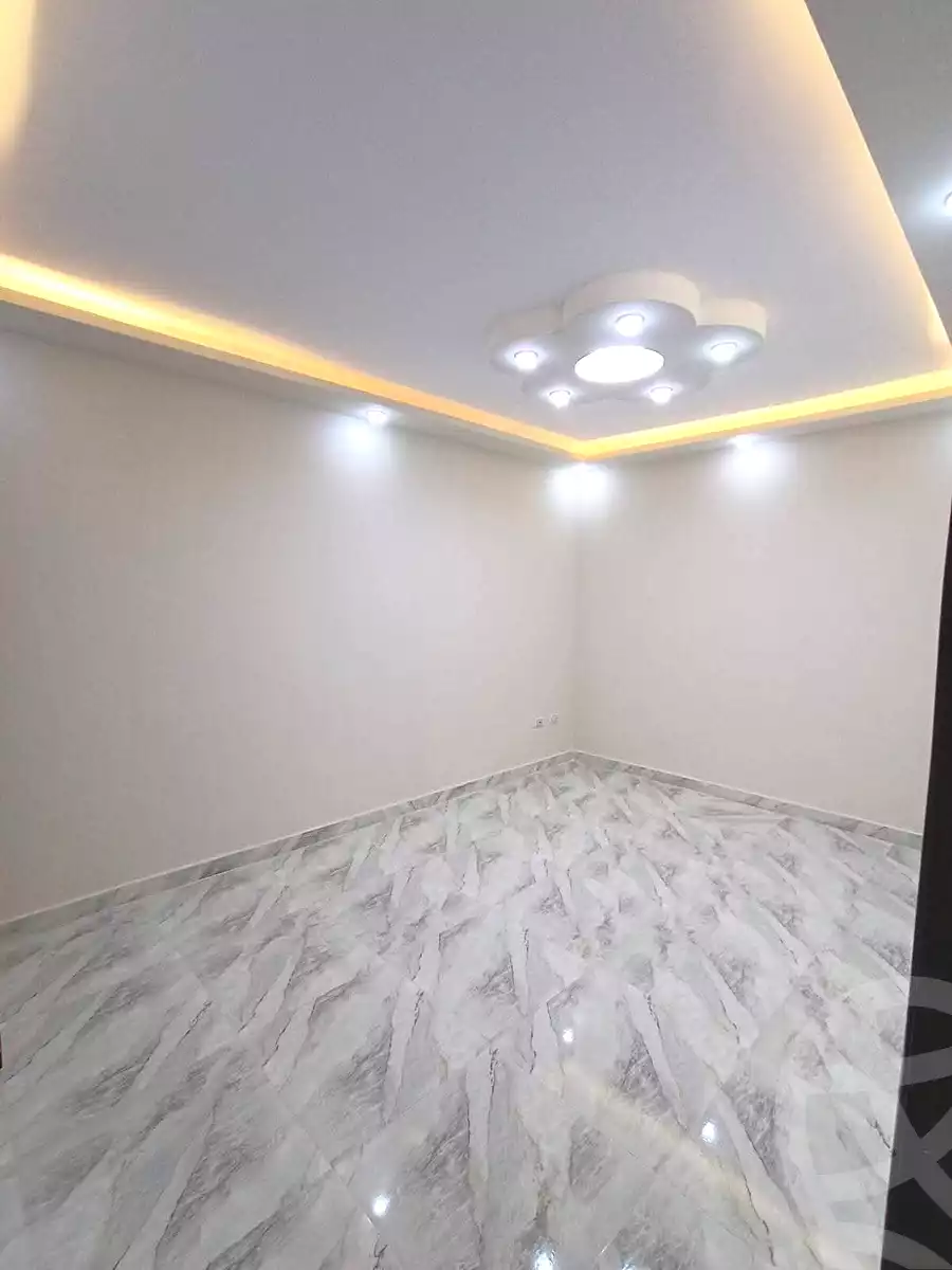 https://aqarmap.com.eg/ar/listing/6884015-for-sale-alexandria-al-agamy-el-hanouvel-abo-el-shawareb-st