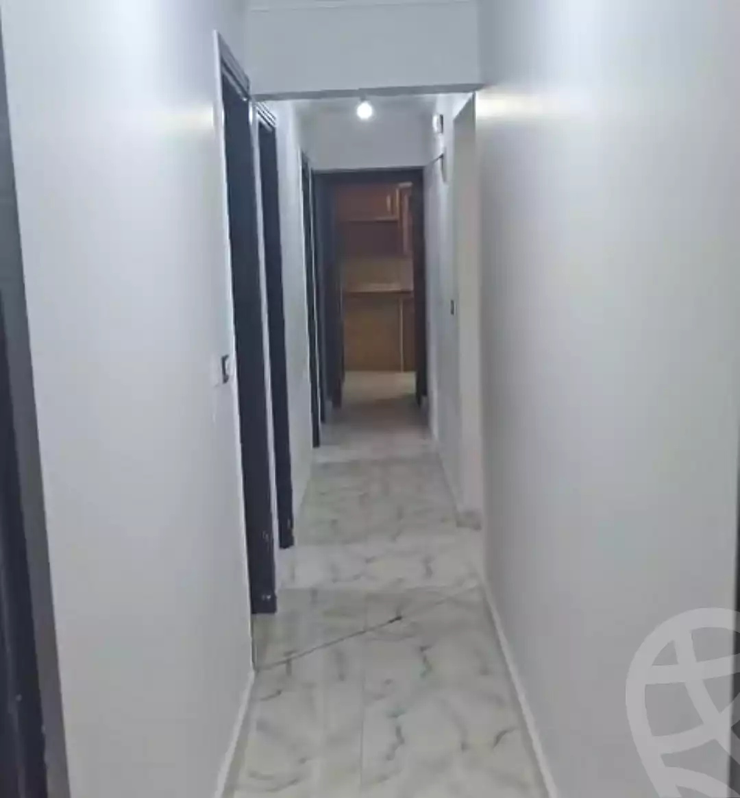 https://aqarmap.com.eg/ar/listing/6884125-for-sale-alexandria-ganaklis