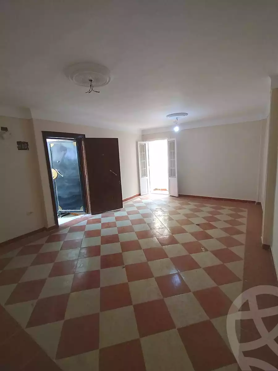 https://aqarmap.com.eg/ar/listing/6884139-for-sale-alexandria-lsywf-el-falki