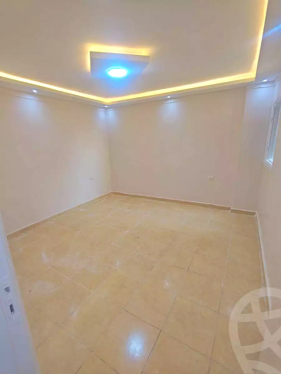 https://aqarmap.com.eg/ar/listing/6884181-for-sale-alexandria-al-agamy-el-hanouvel
