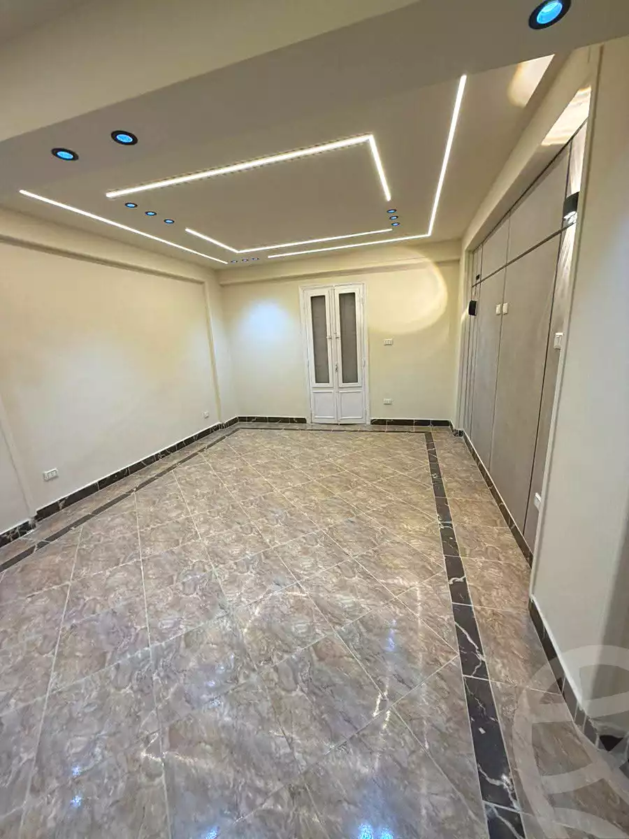https://aqarmap.com.eg/en/listing/6884378-for-sale-alexandria-al-agamy-lbytsh-bianchiii
