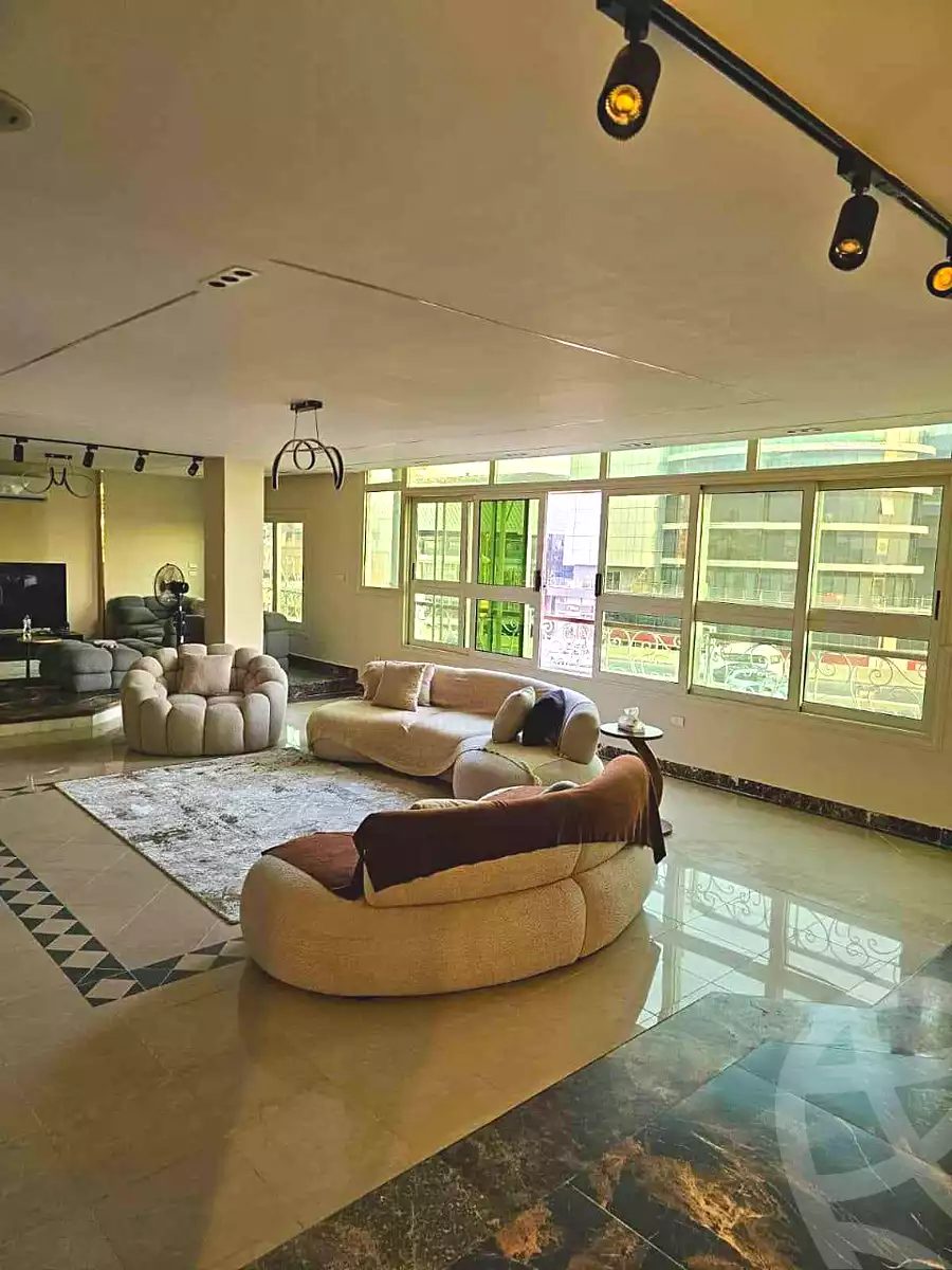 https://aqarmap.com.eg/en/listing/6884604-for-sale-cairo-new-cairo-jml-bd-lnsr
