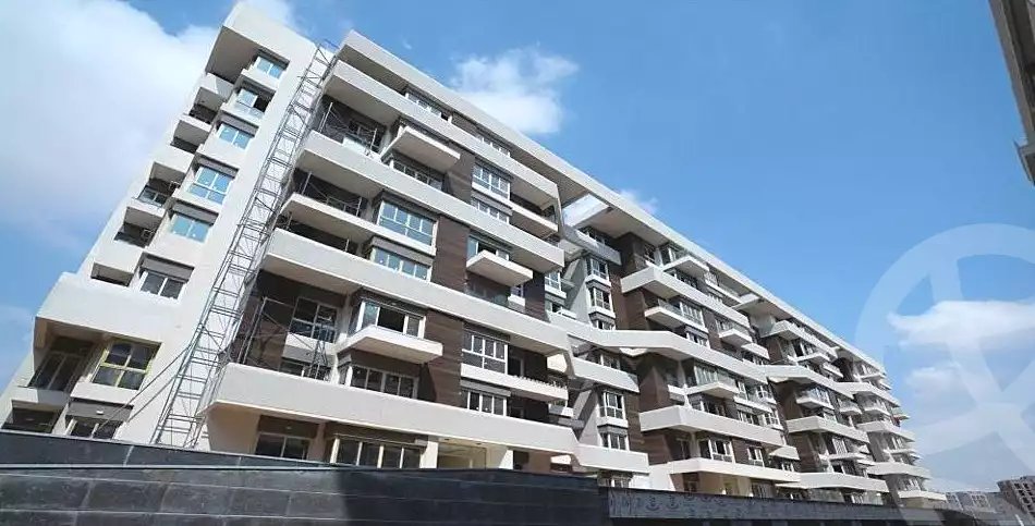 https://aqarmap.com.eg/ar/listing/6884583-for-sale-cairo-new-administrative-capital-r7-scenario