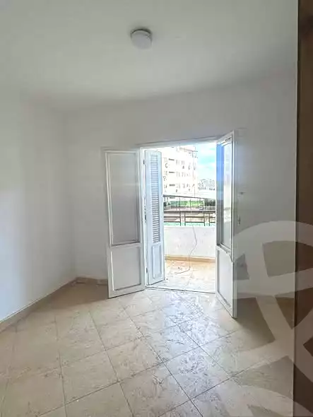 https://aqarmap.com.eg/ar/listing/6884841-for-sale-cairo-el-haram-shareaa-naser-el-thawrah