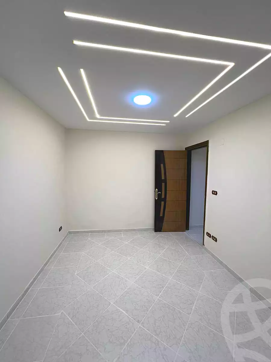 https://aqarmap.com.eg/en/listing/6885849-for-sale-alexandria-sydy-bshr-sydy-bshr-bhry-shr-khld-bn-lwlyd