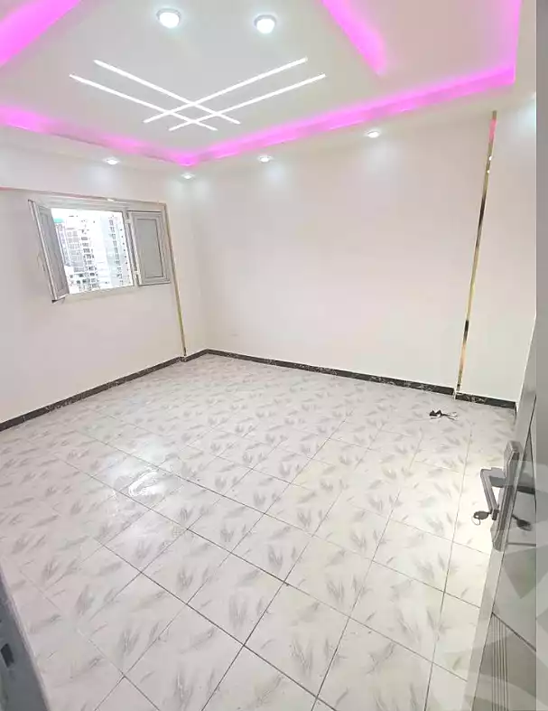 https://aqarmap.com.eg/ar/listing/6885876-for-sale-alexandria-sydy-bshr-sydy-bshr-bhry-el-shaikh-hussein-soliman-18-st