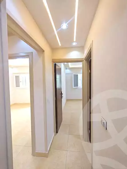 https://aqarmap.com.eg/ar/listing/6886165-for-sale-alexandria-al-agamy-bw-ywsf-hosni-mubarak-st